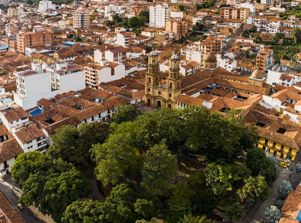 Parque y catedral de San Gil, Santander